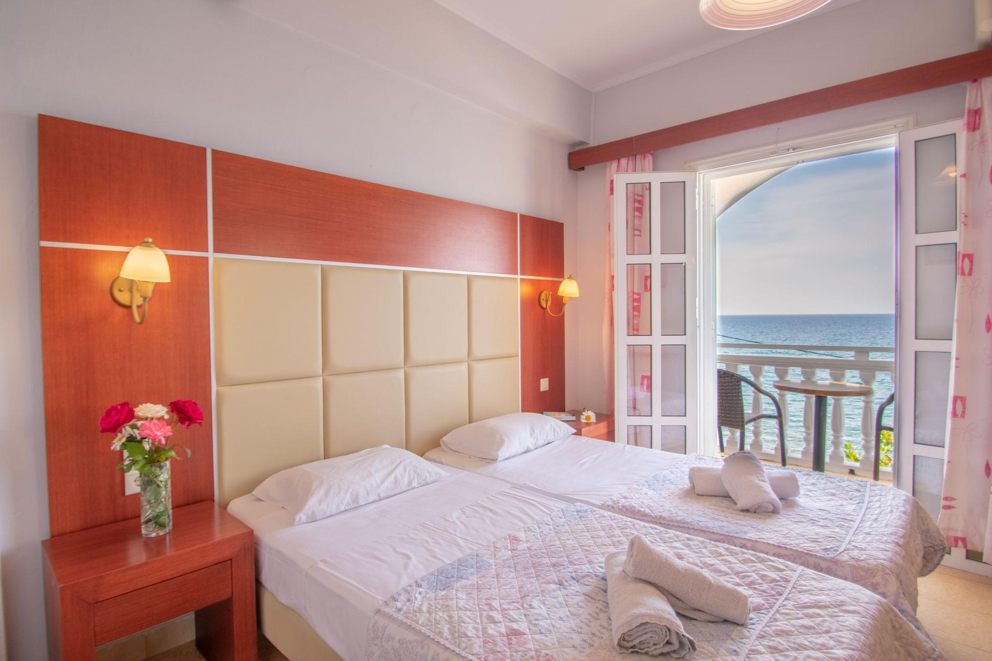 Agoulos Beach Hotel Argászi Kültér fotó