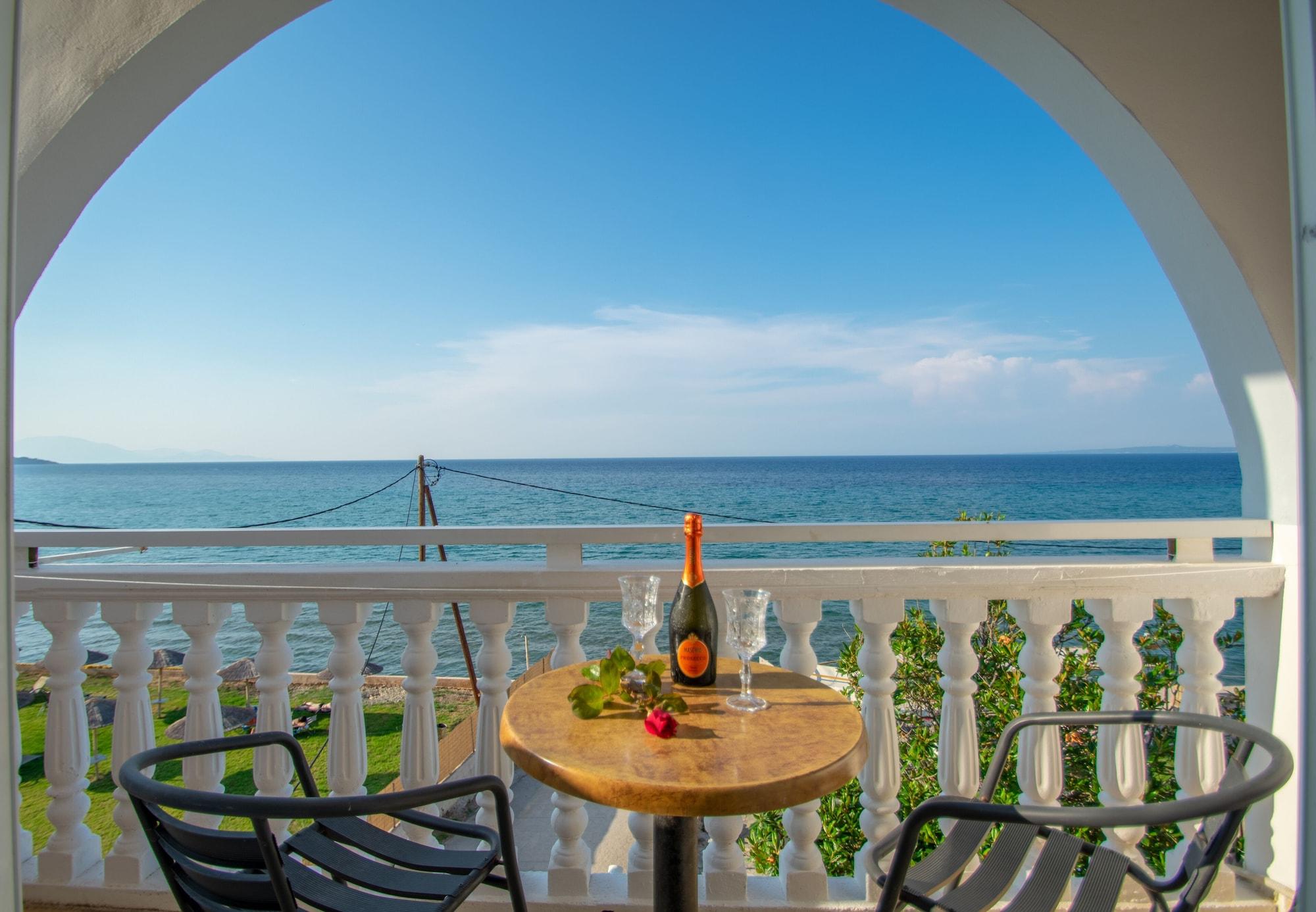 Agoulos Beach Hotel Argászi Kültér fotó