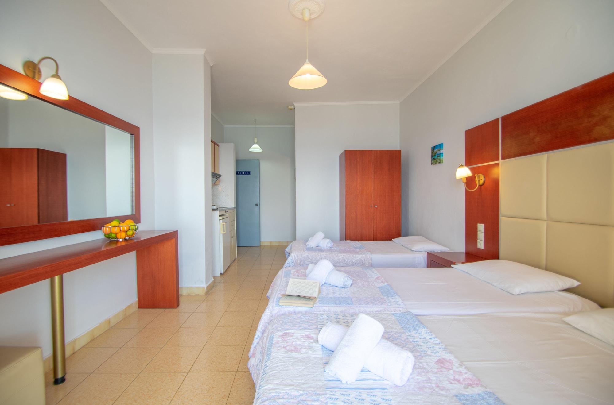 Agoulos Beach Hotel Argászi Kültér fotó