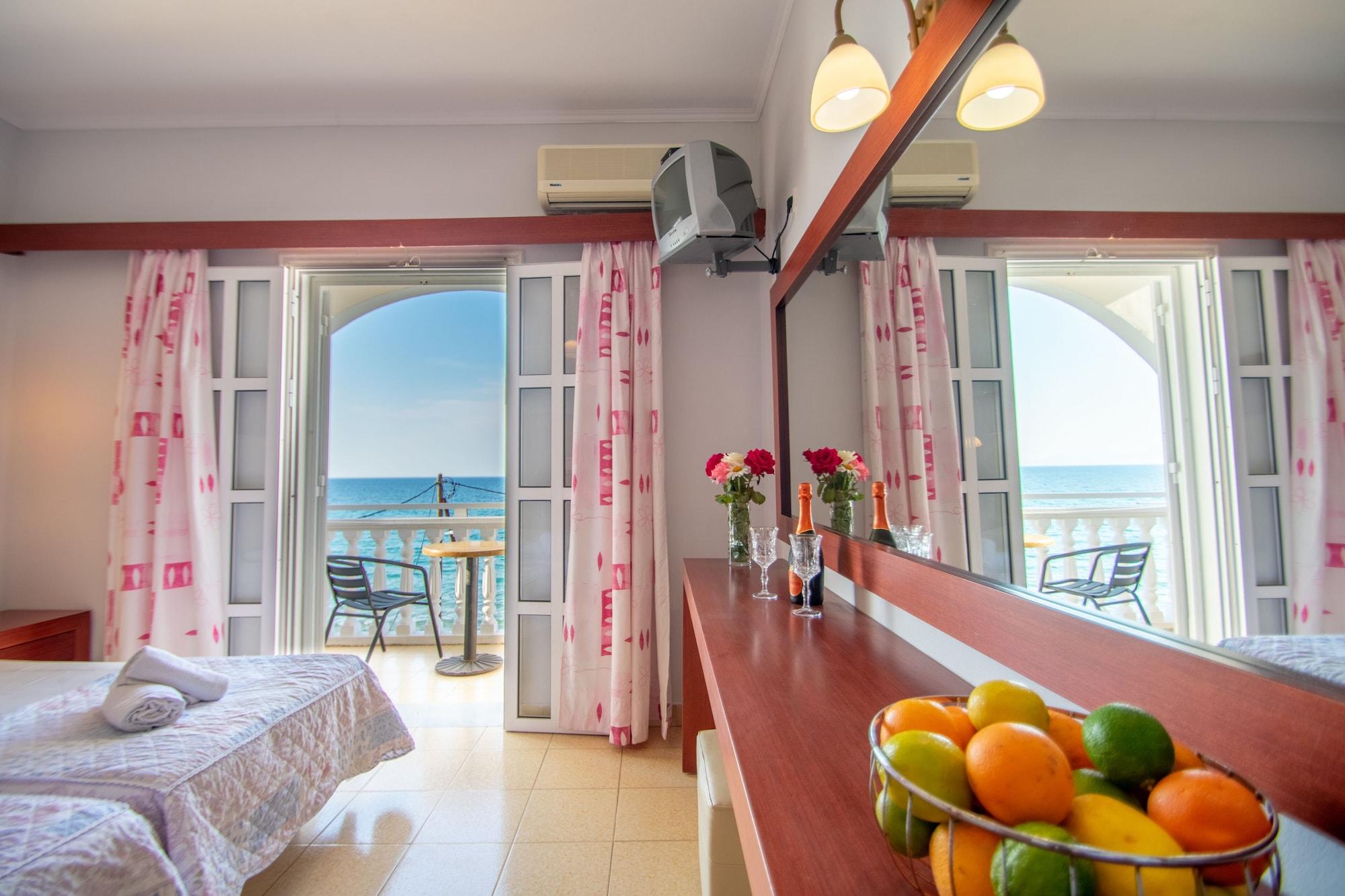 Agoulos Beach Hotel Argászi Kültér fotó