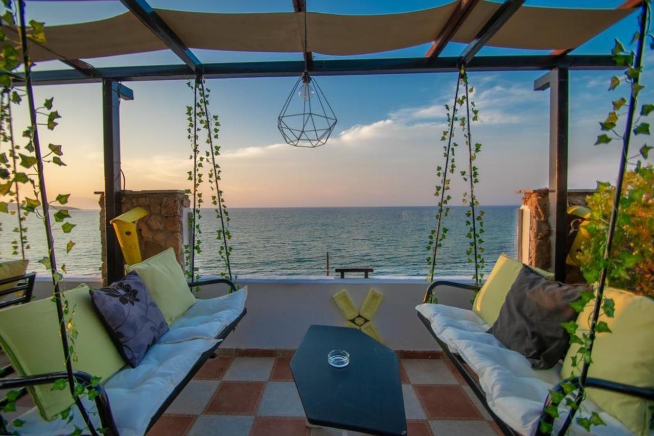 Agoulos Beach Hotel Argászi Kültér fotó